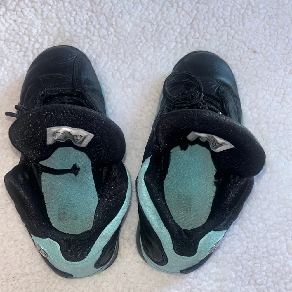 Jordan Black Sneakers Ultimate Comfort